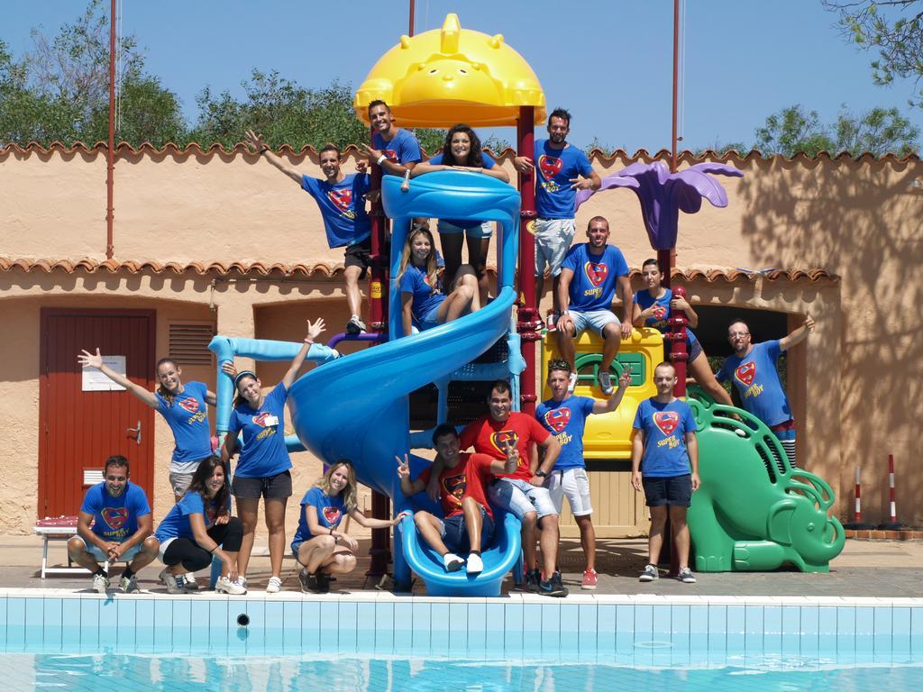 Club Esse Cala Bitta Hotel บายาซาร์ดิเนีย ภายนอก รูปภาพ