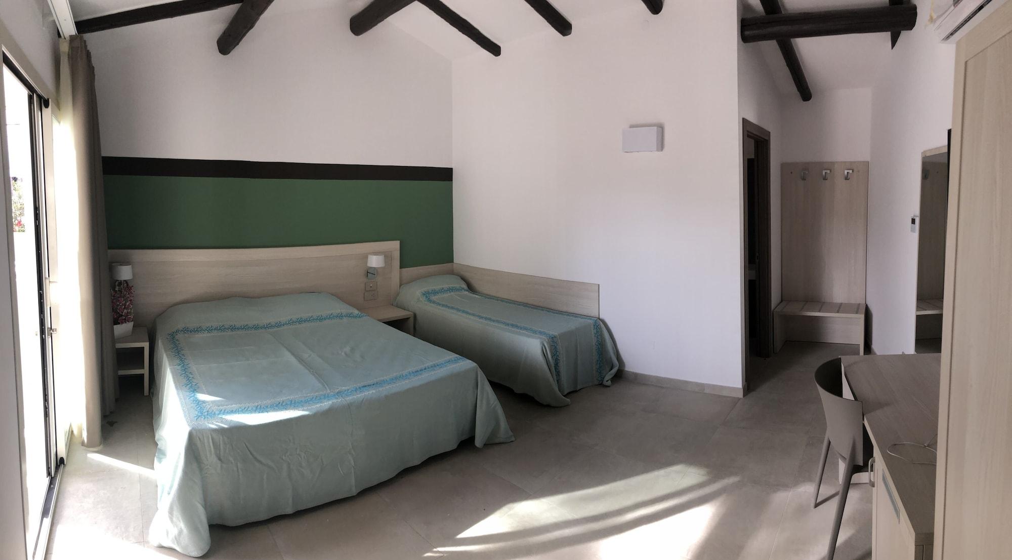 Club Esse Cala Bitta Hotel บายาซาร์ดิเนีย ภายนอก รูปภาพ