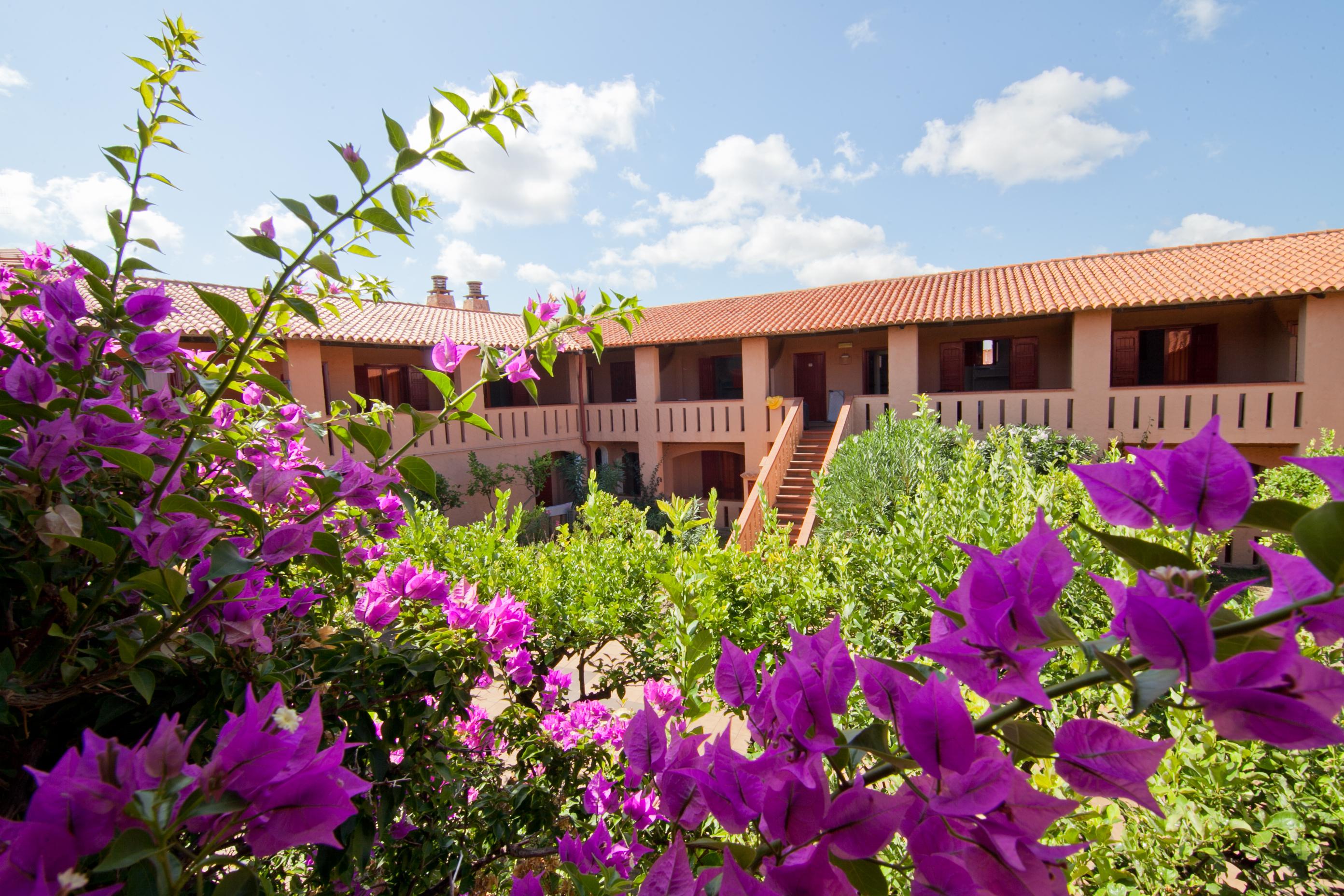 Club Esse Cala Bitta Hotel บายาซาร์ดิเนีย ภายนอก รูปภาพ