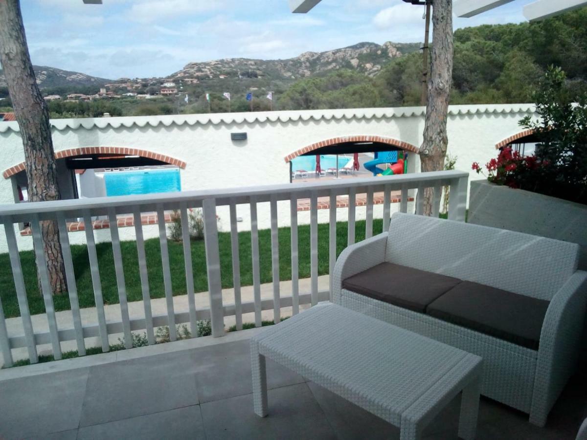 Club Esse Cala Bitta Hotel บายาซาร์ดิเนีย ภายนอก รูปภาพ
